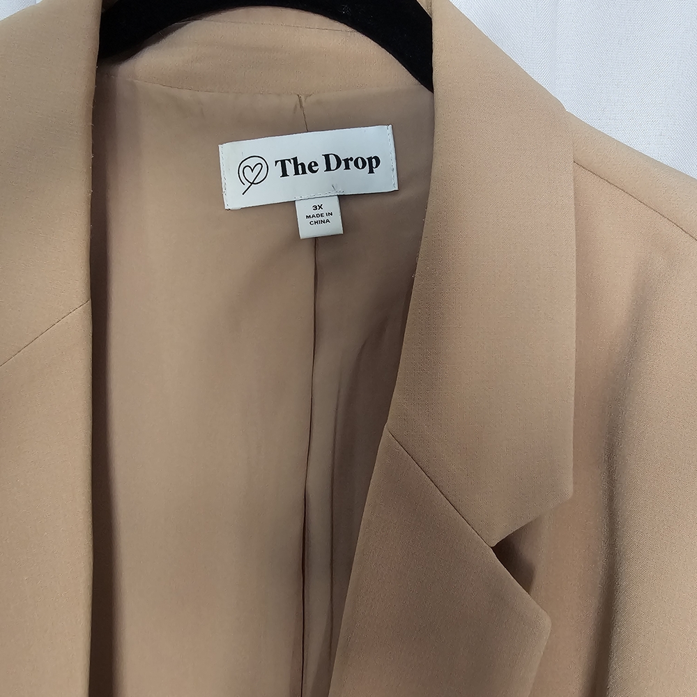 Women's Black and Tan Blazers - Picture 5 of 5